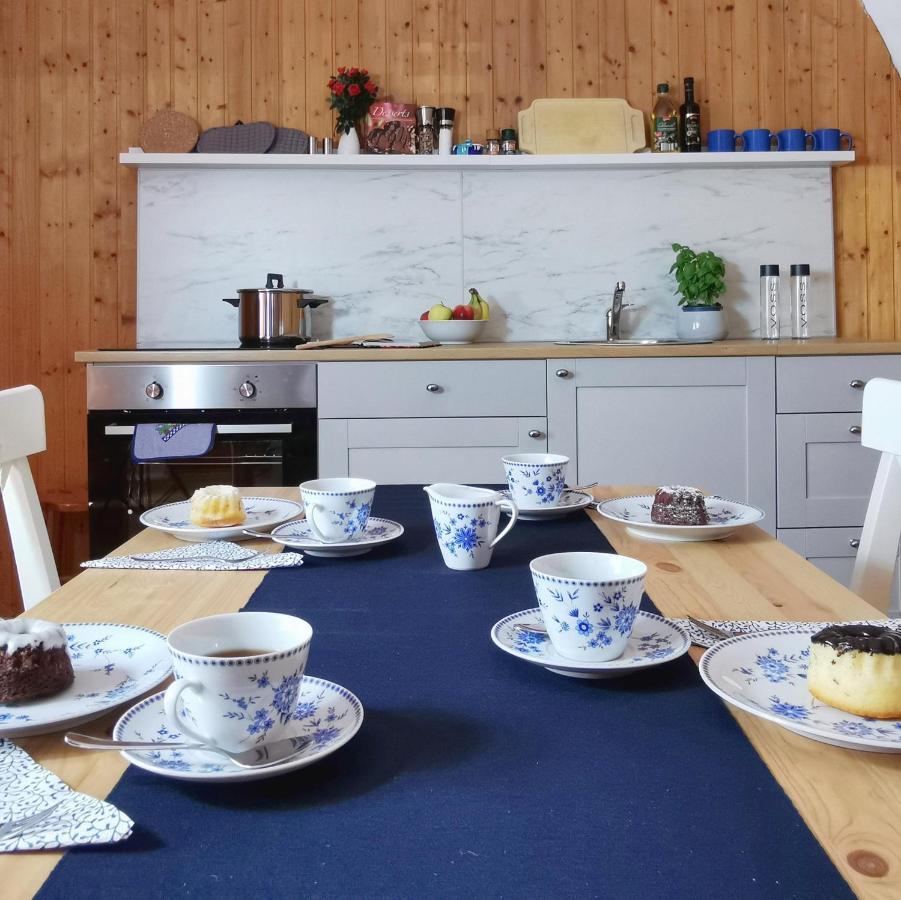 Ferienwohnung Himmelberg 80M2 In Der Altstadt Und Toll Fuer Familien Klagenfurt am Woerthersee Exterior foto